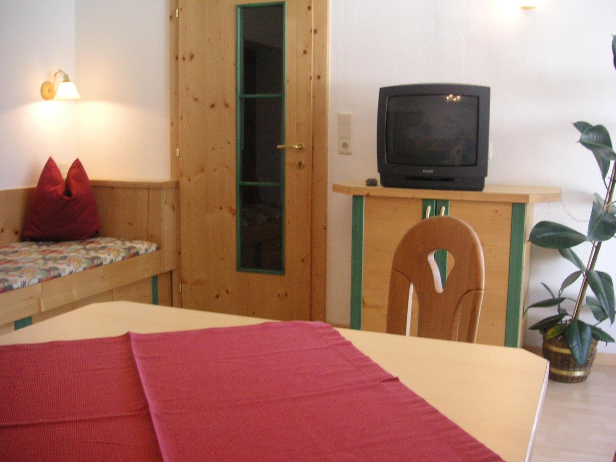 Gästehaus Manuela - Familie Rantner Seefeld in Tirol Zimmer foto