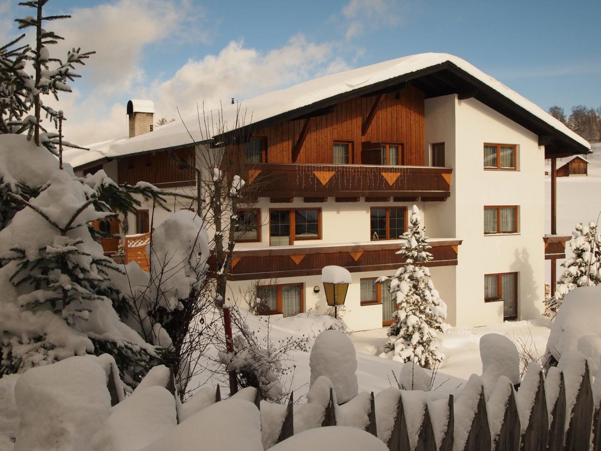 Gästehaus Manuela - Familie Rantner Seefeld in Tirol Exterior foto